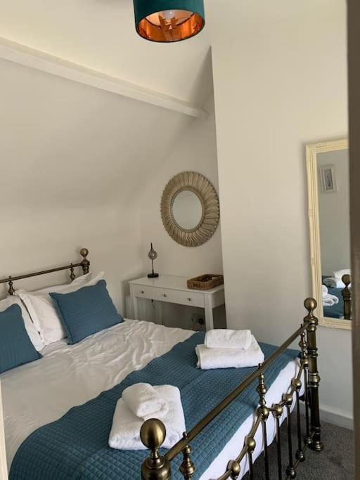 Award winning pet friendly paddock cottage Whitby Exteriör bild